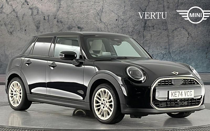 Used Mini Cooper Exclusive 114 kW (156 HP) 2026 Hatchback