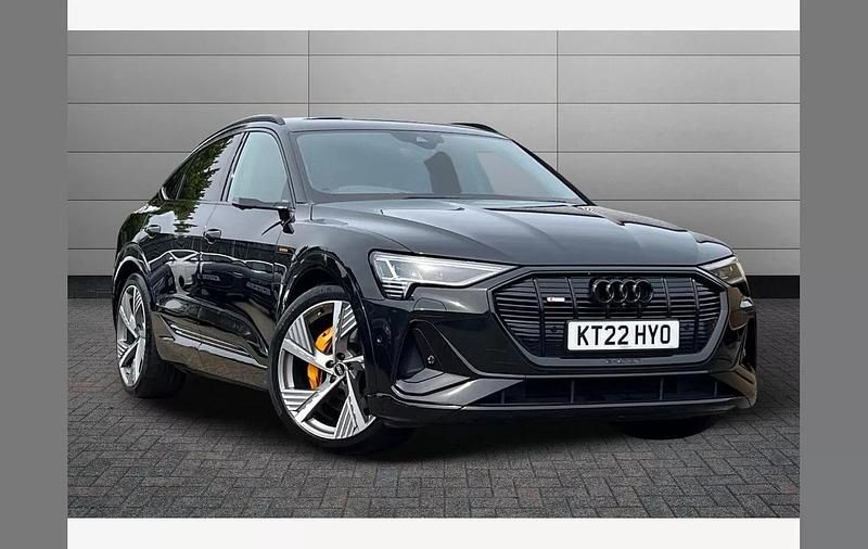 Black Used 2022 Audi e-tron Sportback Advanced SUV | £36,200 - Image 1/4