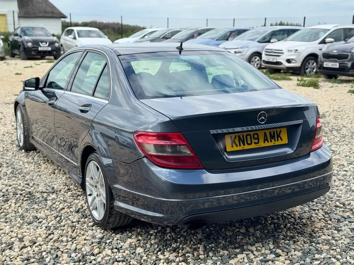 Used Mercedes C220 2009 Grey Sedan