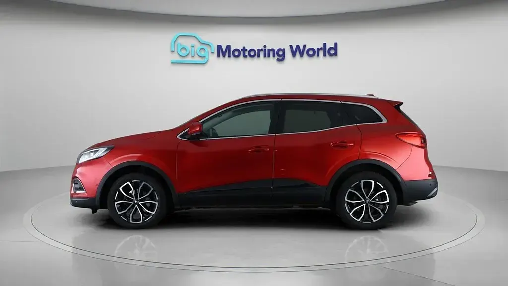 Usado Renault Kadjar Version S 140 CV (102 kW) 2022 Rojo SUV