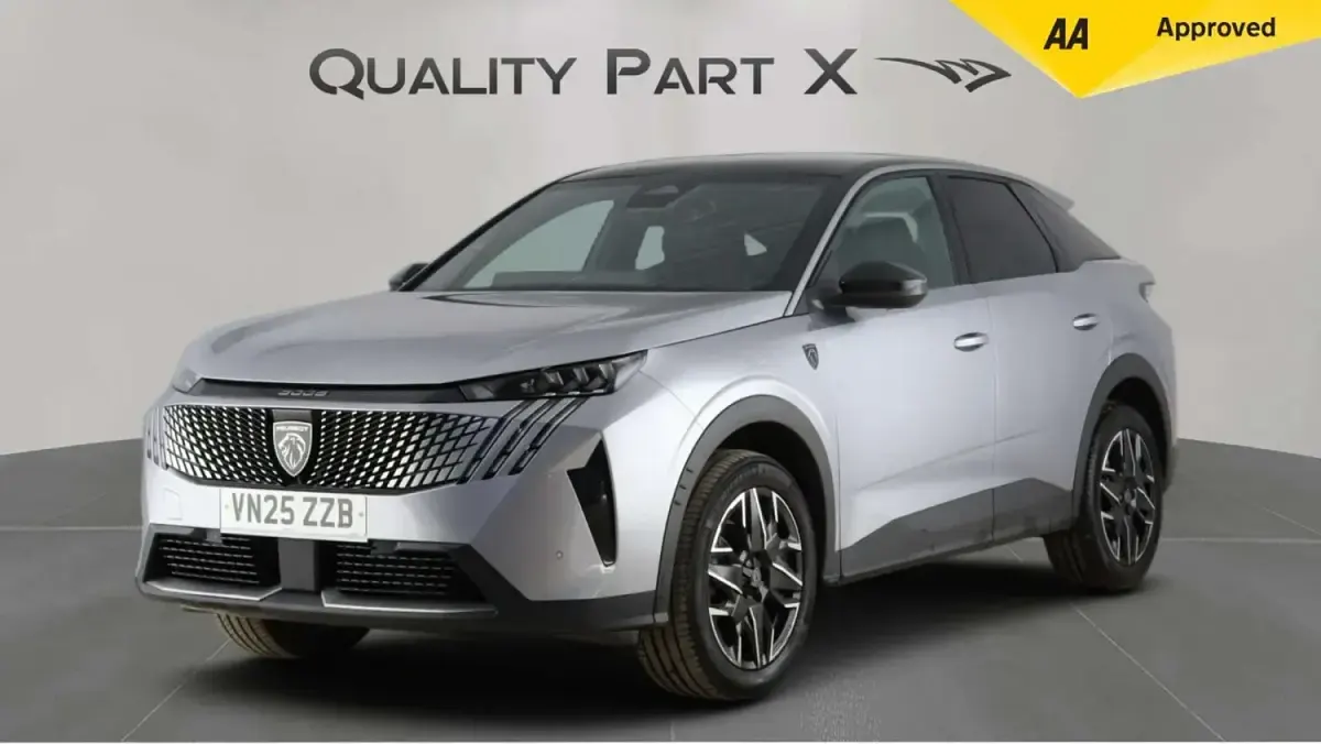 Used Peugeot 3008 GT 136 HP (100 kW) 2025 Grey SUV