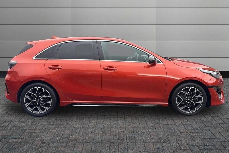 Used Kia Ceed GT-Line 2022 Orange Hatchback