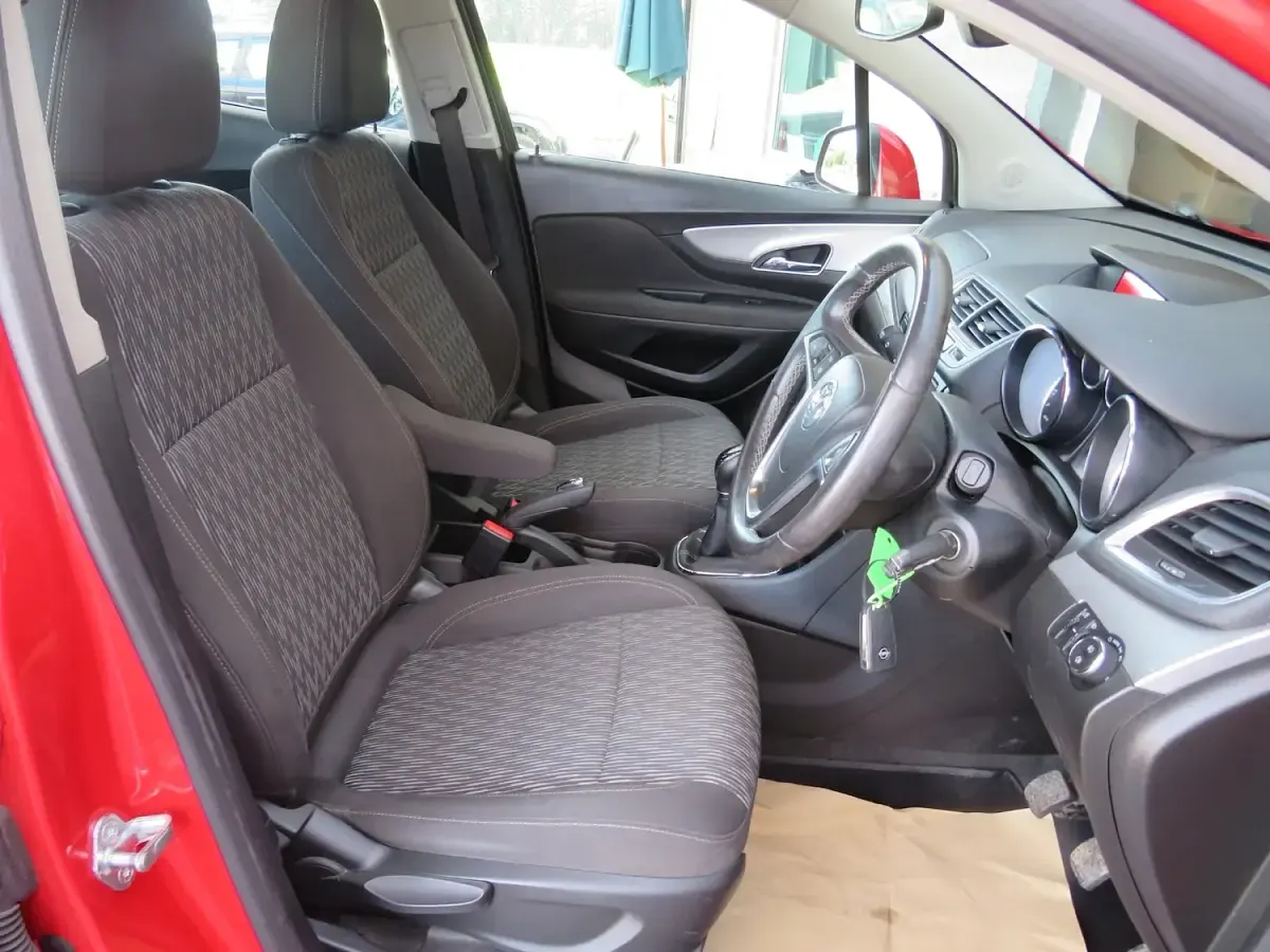 Used Vauxhall Mokka 115 HP (84 kW) 2016 Red SUV