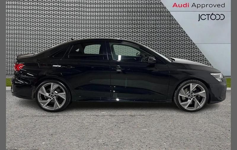 Usado Audi S3 Black Edition 306 HP (225 kW) 2024 Preto Sedan
