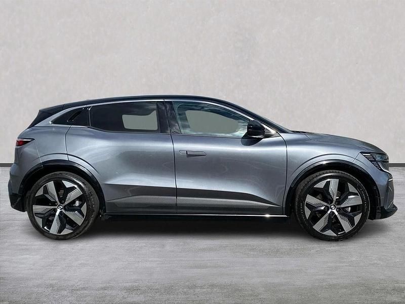 Used Renault Megane E-Tech Techno 161 kW (220 HP) 2022 Grey Hatchback
