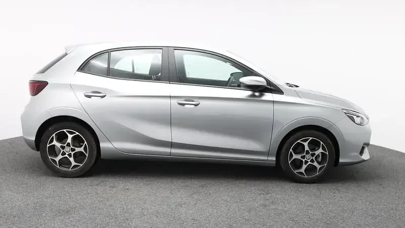 Used MG MG3 SE 116 HP (85 kW) 2025 Silver Hatchback