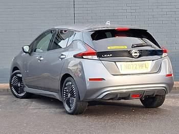 Usado Nissan Leaf N-Connecta 110 kW (150 HP) 2022 Cinzento Citadino
