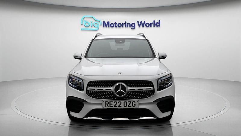 Used Mercedes GLB200 AMG line 161 HP (118 kW) 2022 White SUV