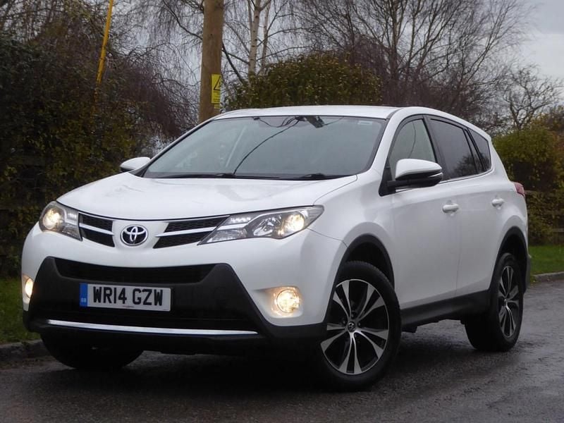 Used Toyota RAV4 124 HP (91 kW) 2014 White Estate