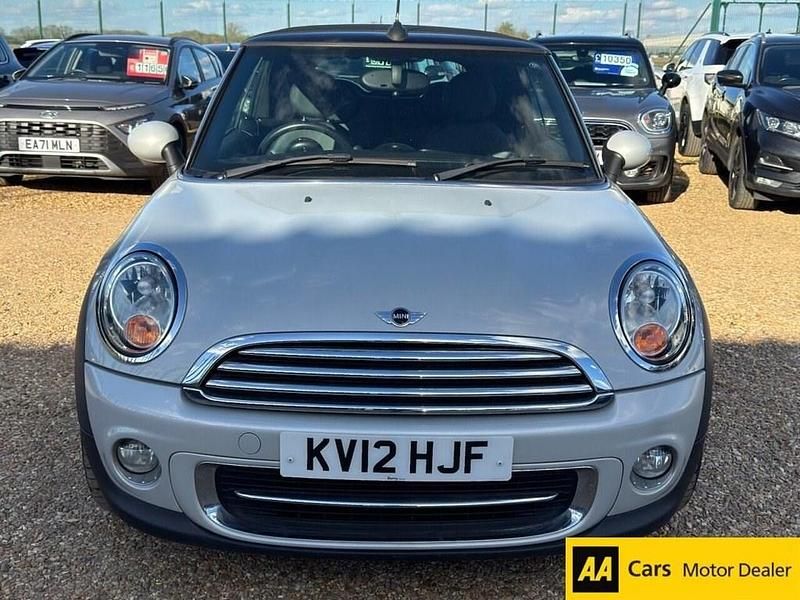 Used Mini Cooper Cabriolet 122 HP (89 kW) 2012 Silver Cabriolet