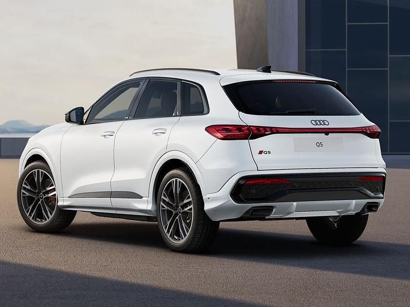 New Audi Q5 Sportback 2026 White SUV