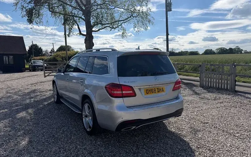 Used Mercedes GLS350 AMG line 258 HP (189 kW) 2018 Silver SUV