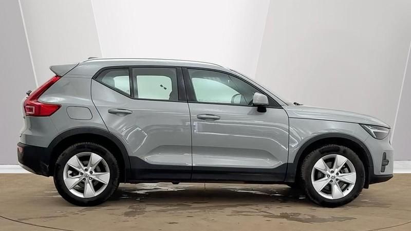 Used Volvo XC40 Core 163 HP (119 kW) 2025 Metallic  vapour grey SUV