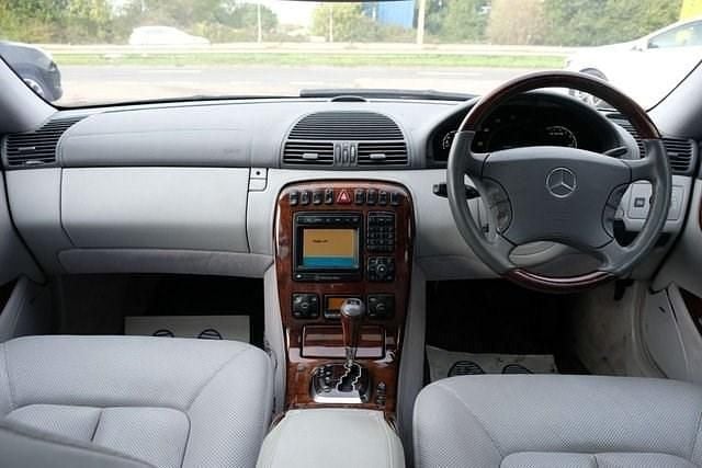 Used Mercedes CL55 AMG AMG 360 HP (264 kW) 2002 Silver Coupe