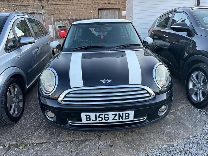 Usado Mini Cooper Hatch 2006 Negro Utilitario