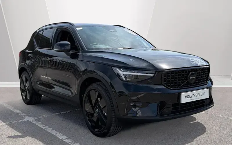 Used Volvo XC40 Plus 197 HP (144 kW) 2026 SUV
