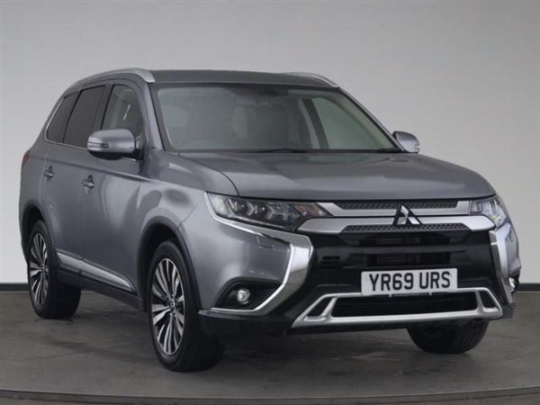 Metallic grey Used 2019 Mitsubishi Outlander SUV | £16,190 (Fair price) - Image 1/1
