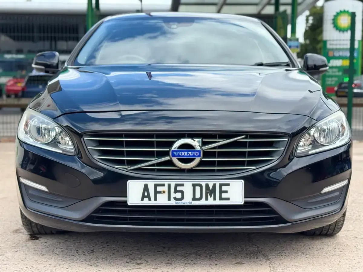 Used Volvo S60 SE 115 HP (84 kW) 2015 Black Sedan