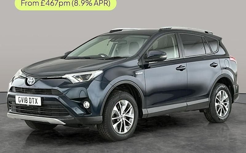 Used 2018 Toyota RAV4 Estate | £16,902 (Super price) - Image 1/2