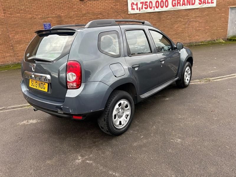 Used Dacia Duster Ambiance 110 HP (80 kW) 2013 Grey SUV