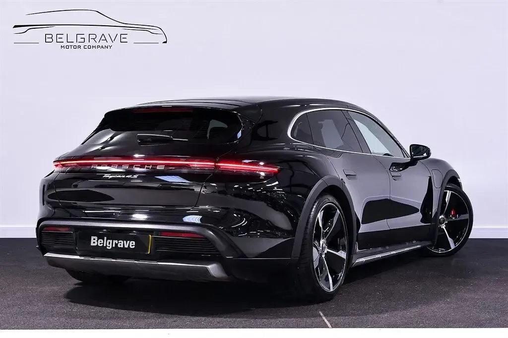 Used Porsche Taycan Cross Turismo 11 kW (15 HP) 2022 Black Estate