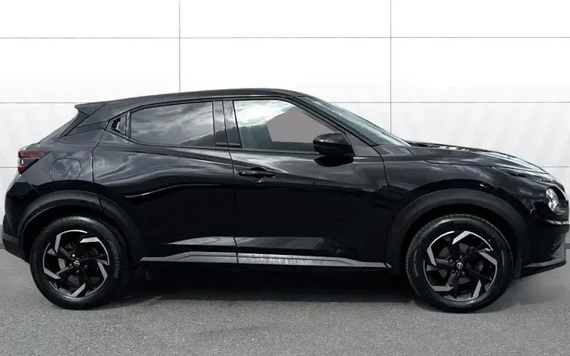 Used Nissan Juke N-Connecta 114 HP (83 kW) 2023 Black SUV