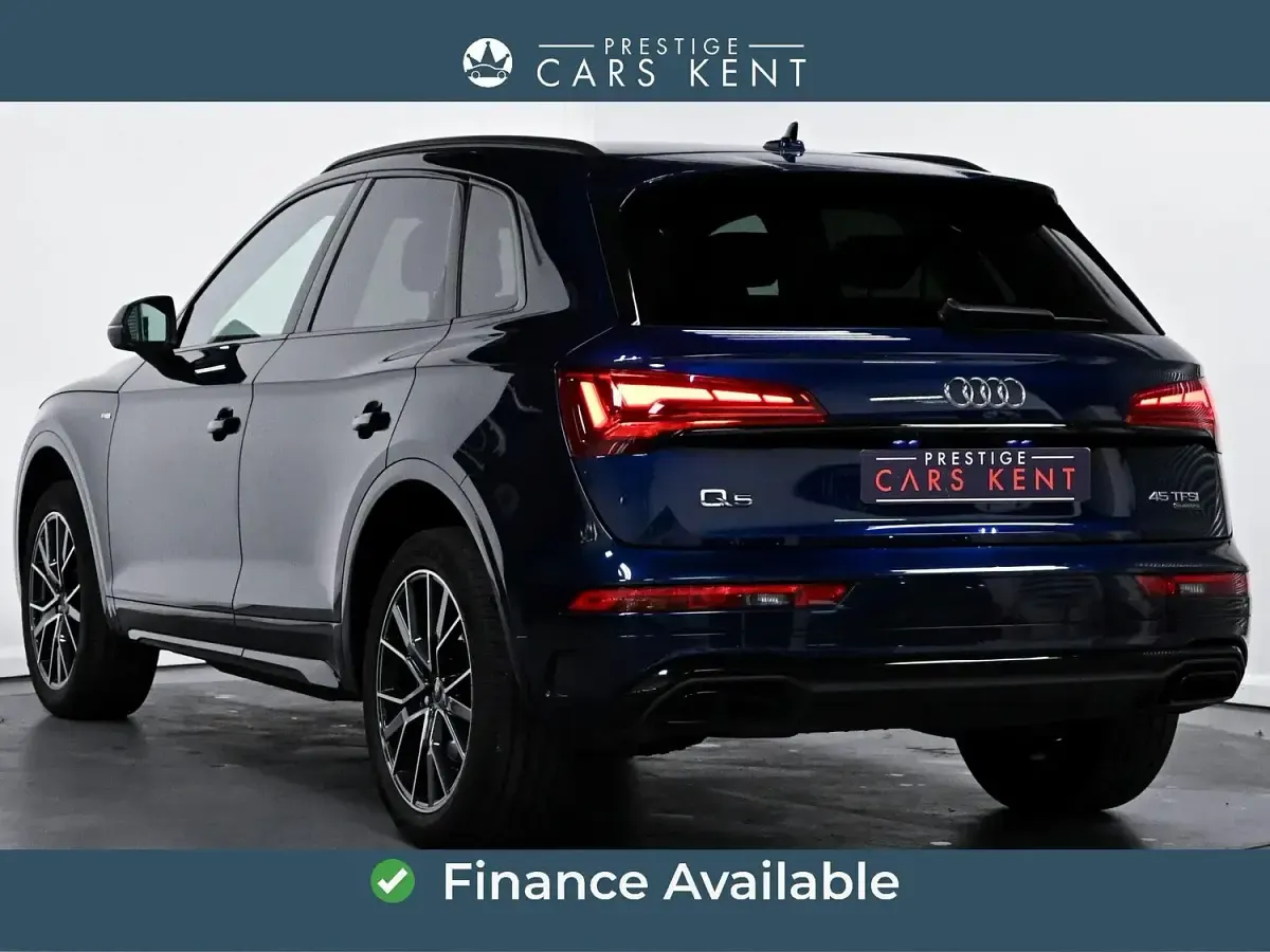 Used Audi Q5 Advanced 265 HP (194 kW) 2023 Blue SUV