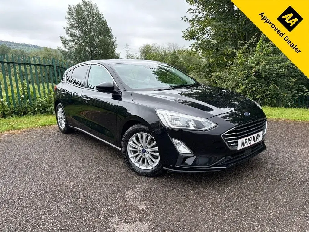 Used Ford Focus Titanium 125 HP (91 kW) 2019 Black Hatchback