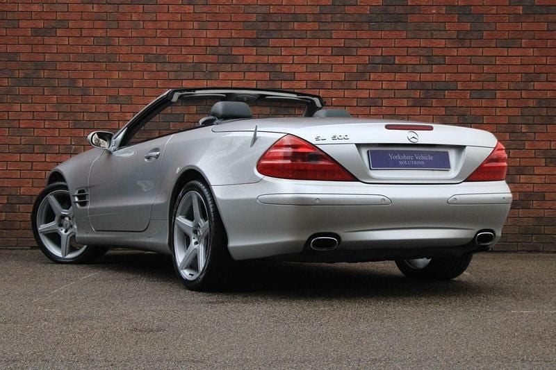 Usado Mercedes SL500 2004 Prateado Cabrios