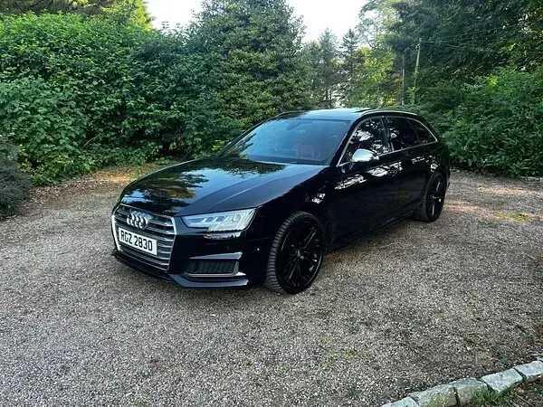 Used Audi A4 2018 Black Estate