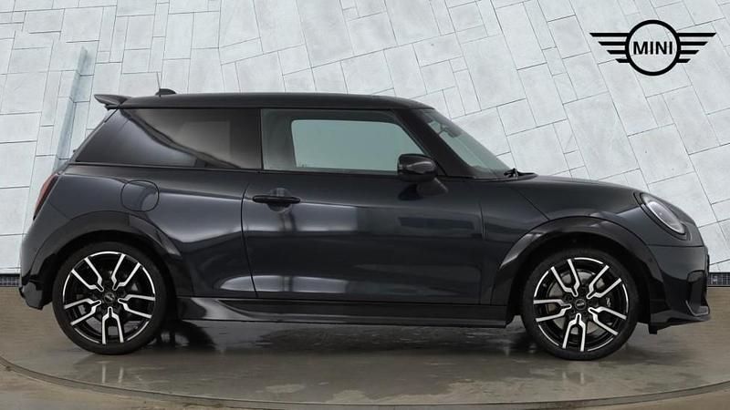 Used Mini Cooper Hatch 113 kW (154 HP) 2025 Grey Hatchback