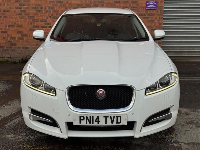 Used Jaguar XF Sportbrake Premium Luxury 2014 White Estate