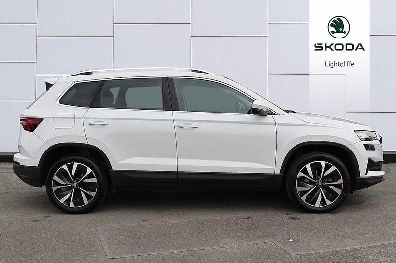 Used Skoda Karoq SE L 113 HP (83 kW) 2025 Moon white metallic SUV