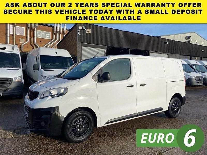 White Used 2021 Peugeot Expert Premium Van | £9,975 (Fair price) - Image 1/3