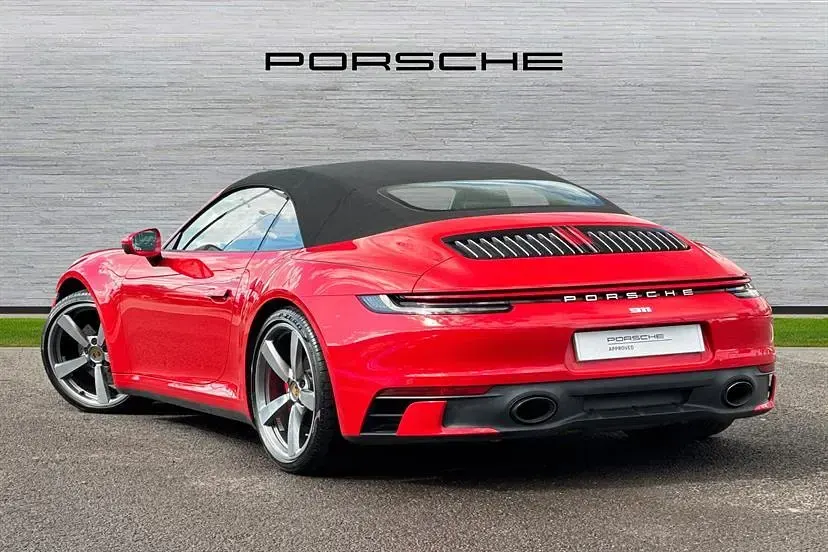 Used Porsche 911 450 HP (330 kW) 2019 Red Cabriolet
