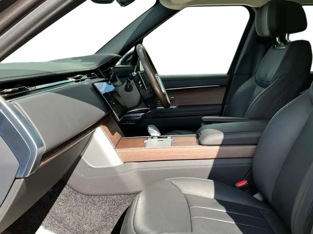 Used Land Rover Range Rover Autobiography 2024 Carpathian grey SUV