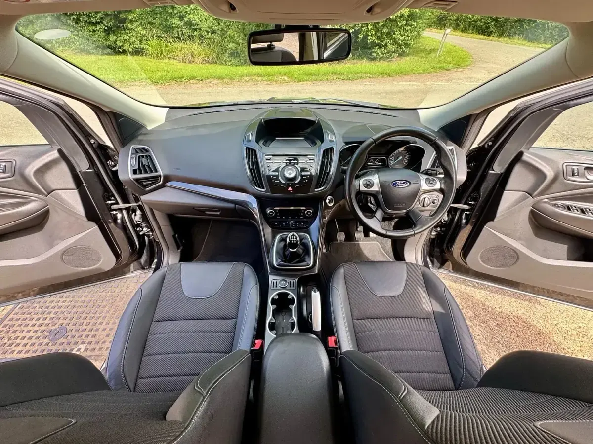 Used Ford Kuga Titanium 2016 Black SUV
