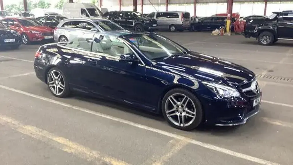 Used Mercedes E220 AMG line 2015 Blue Cabriolet