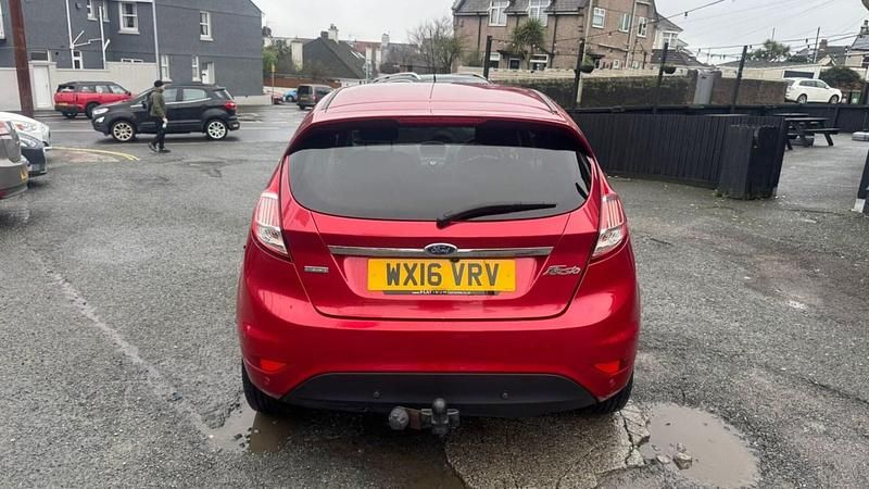 Used Ford Fiesta Titanium 2016 Red Hatchback