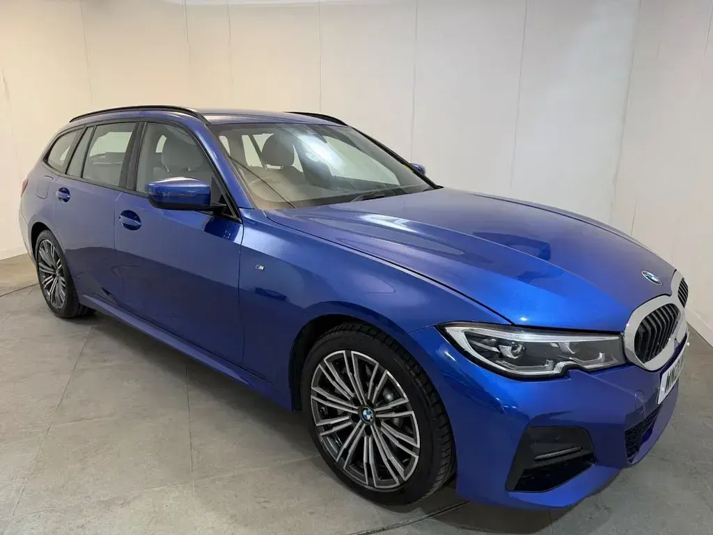 Used BMW 330e M Sport 292 HP (214 kW) 2021 Blue Estate