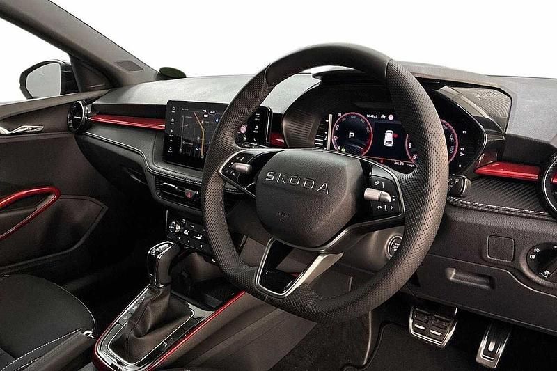 New Skoda Fabia Monte Carlo 85 HP (62 kW) 2026 Timiano green black magic pearl effect Hatchback