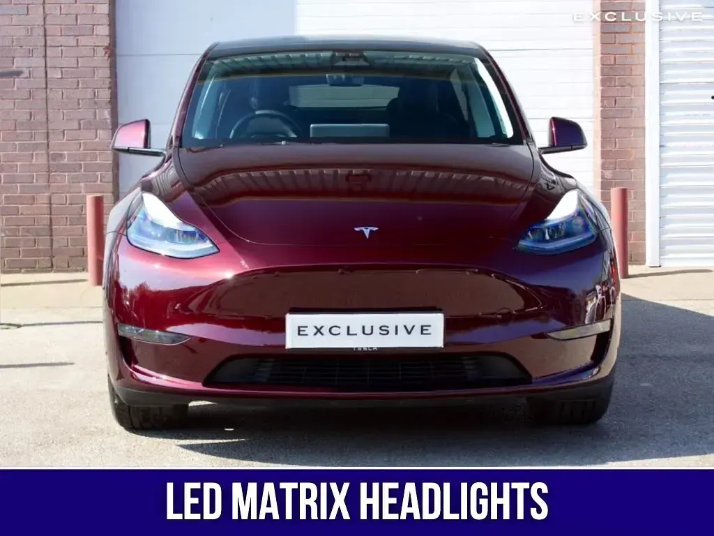 Used Tesla Model Y Long Range RWD 378 kW (514 HP) 2025 Red SUV