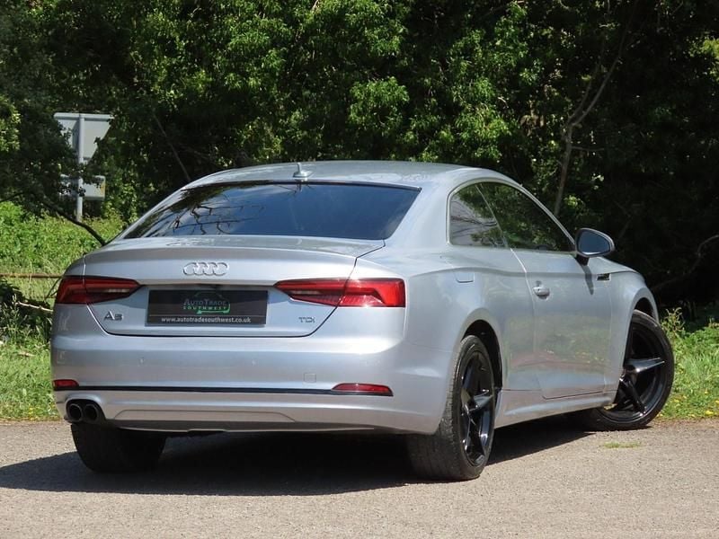 Used Audi A5 Sport 190 HP (139 kW) 2017 Silver Coupe