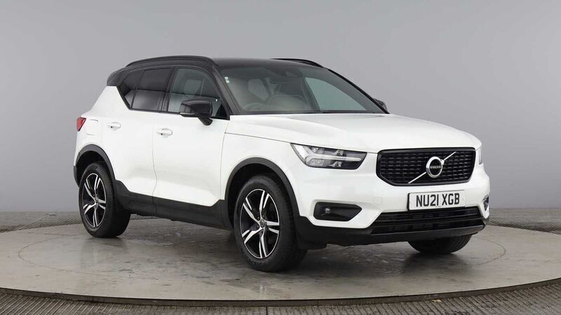 Used 2021 Volvo XC40 R-Design SUV | £18,990 (Fair price) - Image 1/4