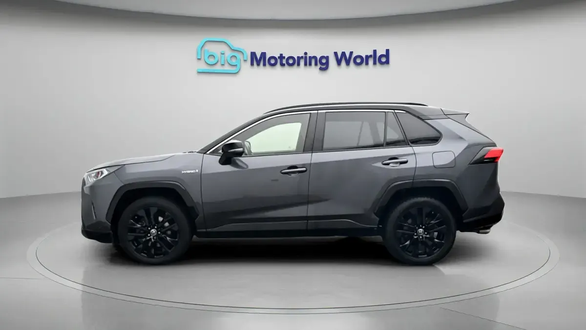 Used Toyota RAV4 Hybrid 219 HP (161 kW) 2021 Grey SUV