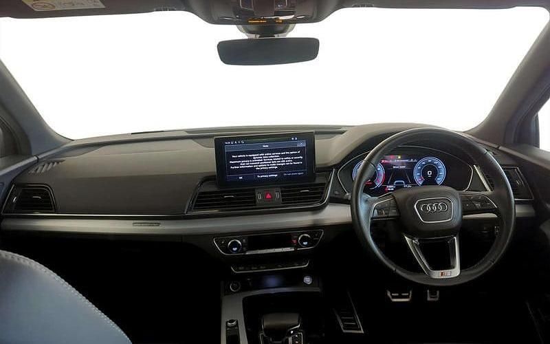 Used Audi Q5 S-Line 265 HP (194 kW) 2024 SUV