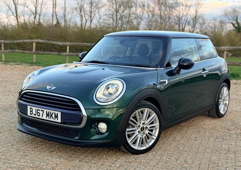 Used Mini Cooper Hatch 135 HP (99 kW) 2017 Green Hatchback