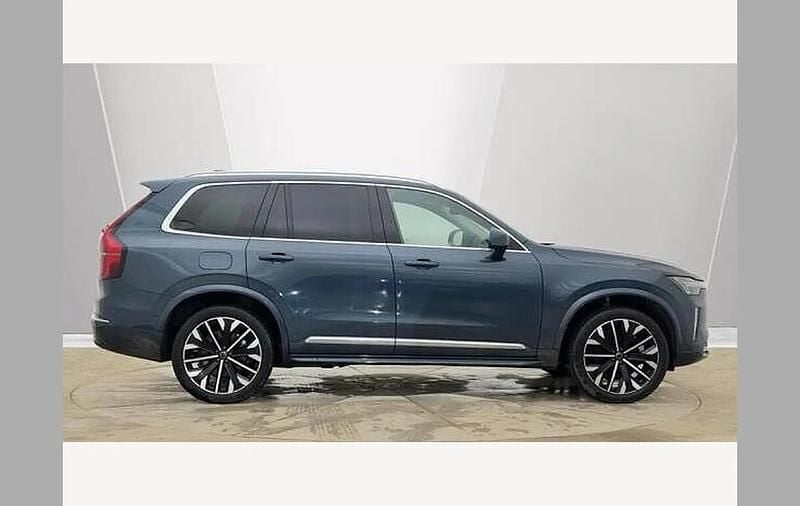 Used Volvo XC90 Ultra 449 HP (330 kW) 2025 Blue SUV