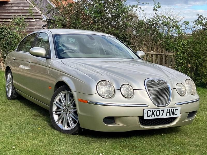 Used Jaguar S-Type SE 207 HP (152 kW) 2007 Gold Sedan