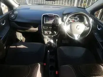 Used Renault Clio Dynamique 90 HP (66 kW) 2016 Black Hatchback